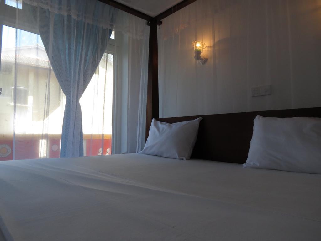 Why Not Guest House Hikkaduwa Pokoj fotografie