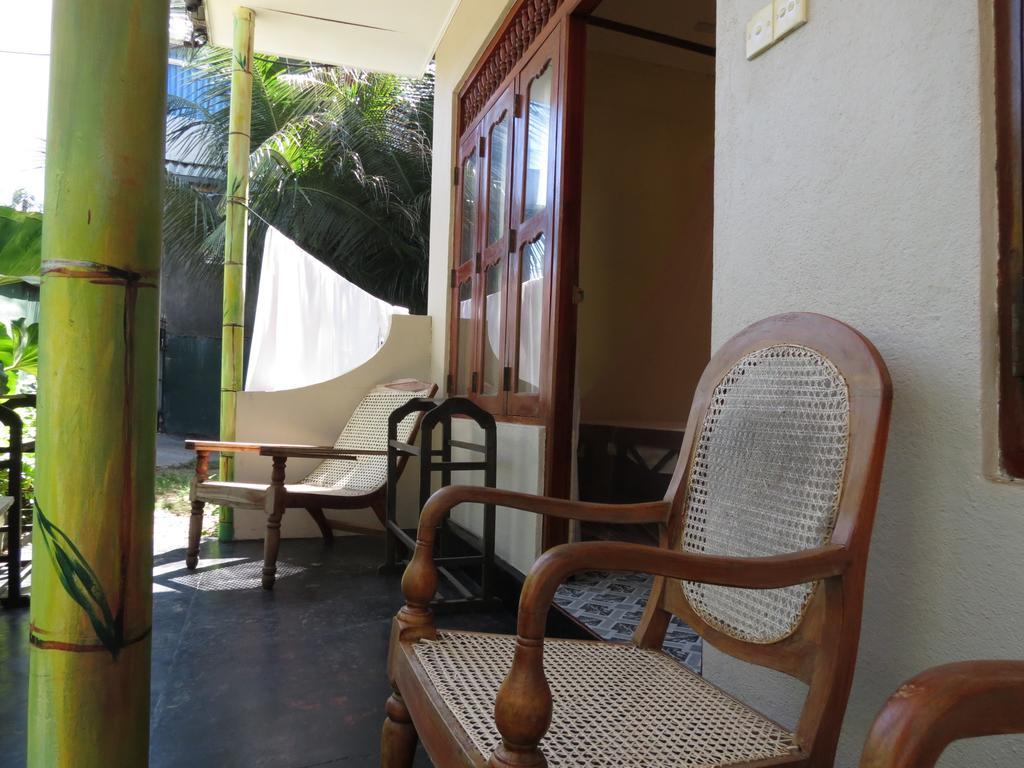 Why Not Guest House Hikkaduwa Pokoj fotografie
